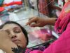 Saloni di bellezza femminili a Torpignattara: la depilazione delle sopracciglia a filo